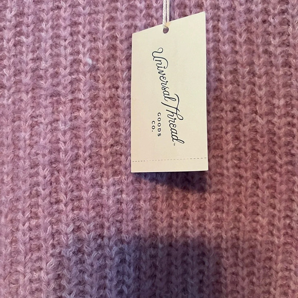 New with tags pink sweater vest size small this will fit a medium PERFECT GIFT🎄 - Picture 6 of 11